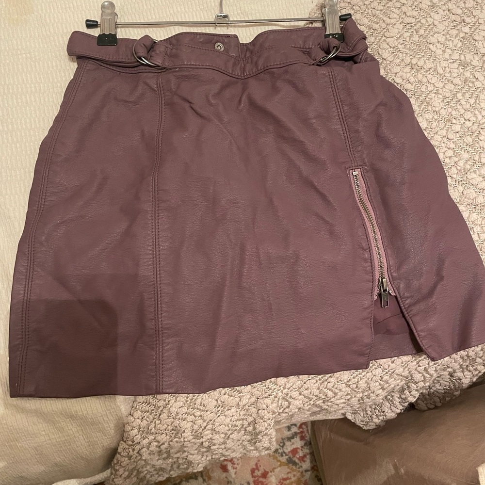 Elegant Free People Mauve Leather Skirt